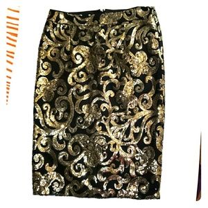 Balck and gold contemporary skirt
